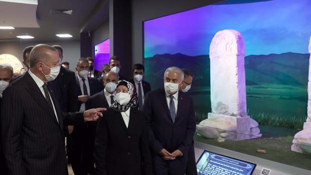 Cumhurbaşkanı Erdoğan'dan müze ziyareti