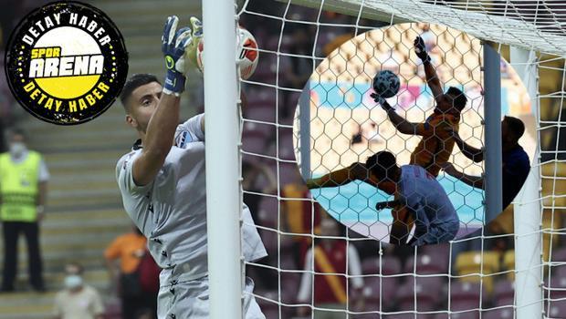 Galatasaray Lazio maçında Strakosha'nın büyük hatası Dubravka'yı hatırlattı