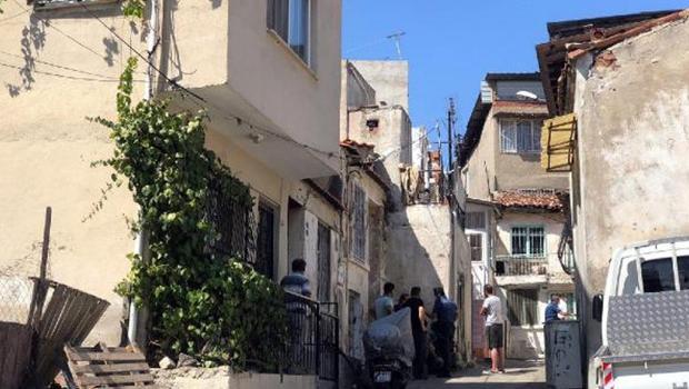 Haber alamayan yakınları harekete geçti, evinde ölü bulundu