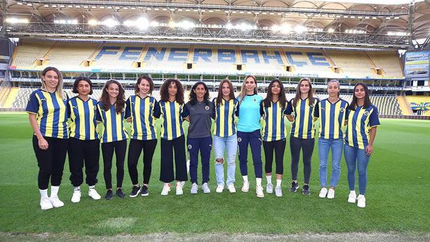 Son dakika: Fenerbahçe Kadın Futbol Takımı'ndan tam 12 transfer