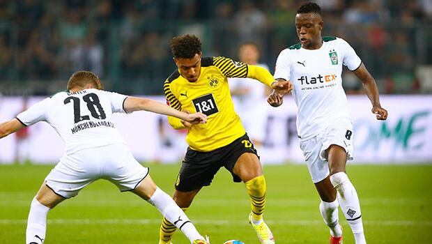 Borussia Dortmund deplasmanda Borussia Mönchengladbach'a tek golle yenildi