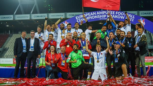 TFF'den Ampute Futbol Milli Takımı'na başarı ödülü