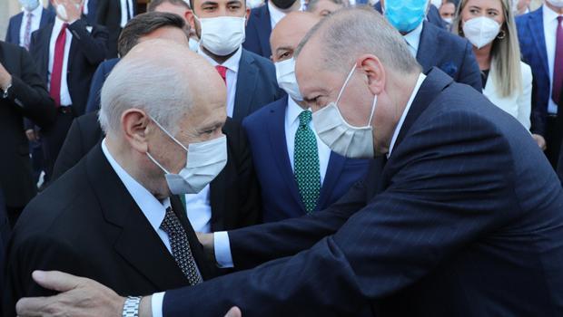 Son dakika... Cumhurbaşkanı Erdoğan, MHP Genel Başkanı Bahçeli ile görüştü