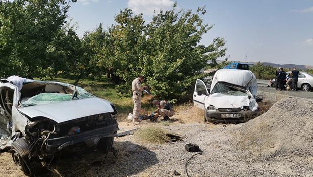 Malatya'da zincirleme kazada 3 kişi hayatını kaybetti, 4 kişi yaralandı