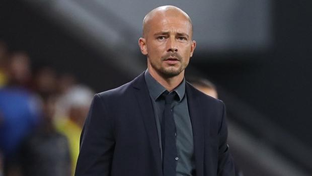 Göztepe’de Başkan Sepil, El Maestro’ya sahip çıktı