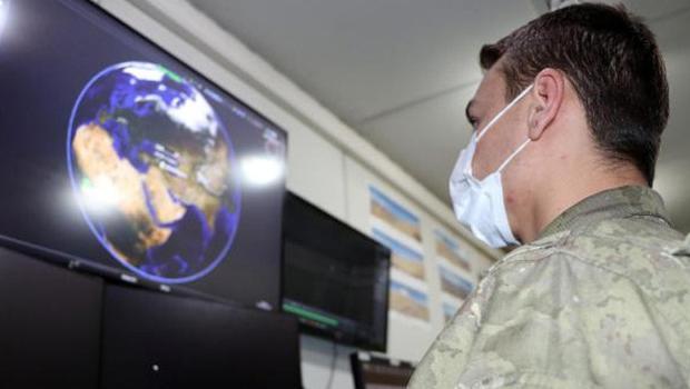 'Hudut Kartalları' sınırı yerli ve milli silahlarla koruyor