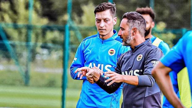 Son Dakika: Fenerbahçede Vitor Pereira kararını verdi! Mesut Özil...