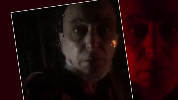 Yol kesti... Aracı yumrukladı! Bu da taksici görünümlü maganda