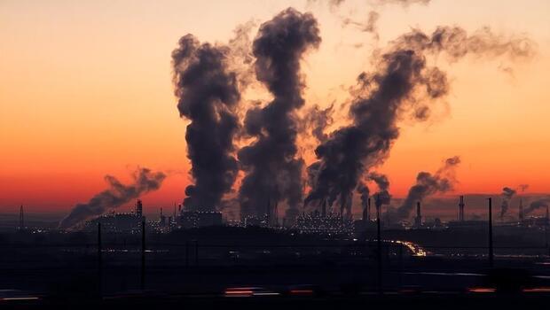 Paris Anlaşmasına rağmen hükümetler fosil yakıt üretimini artırmayı planlıyor