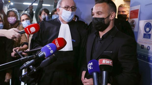 Valbuena'ya seks videosu şantajı davası başladı! Benzema duruşmaya gelmedi