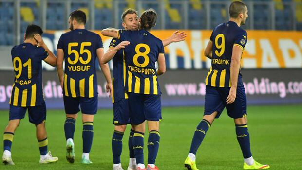 Ankaragücü namağlup liderliğini sürdürdü! Manisa FK 2 golle yıkıldı