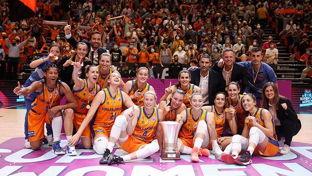 Basketbolda FIBA Kadınlar Süper Kupa'yı Valencia kazandı