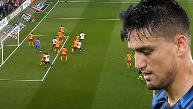 Spor yazarları Beşiktaş - Galatasaray maçını değerlendirdi: 'Korner golünde kafa karışıklığı...'