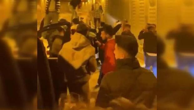 Ümraniye'de tünel kapatarak araç üzerinde dans ettiler!