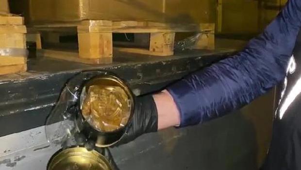 İstanbul'da kaçak nargile tütünü operasyonu! 16,5 ton ele geçirildi