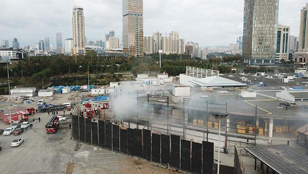 Kadıköy'de yangın paniği