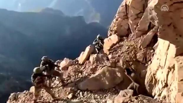 Son dakika... Avaşin'de PKK operasyonu! 4 terörist silahını bırakarak teslim oldu