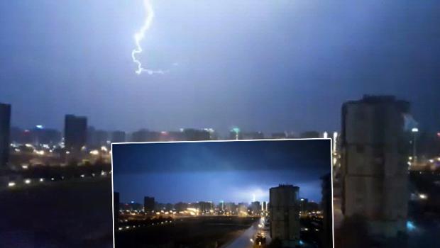 Diyarbakır’da şimşekler geceyi aydınlattı