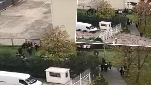 Beylikdüzü'nde liseli öğrencileri tekme tokat kavga etti