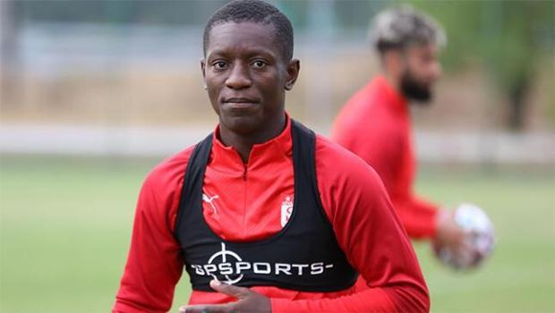 Sivasspor'un yıldızı Max Gradel'e milli davet