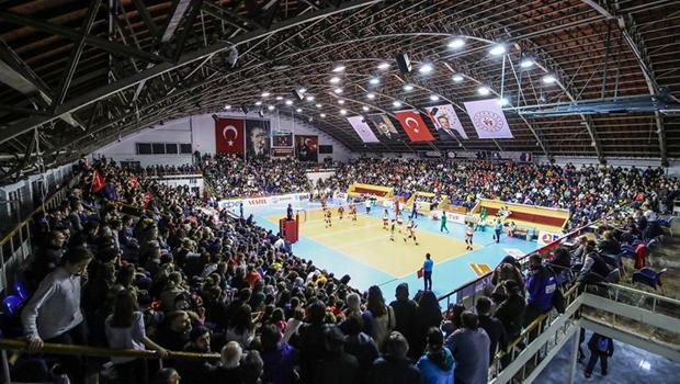 Voleybol maçları da tam kapasite! Açıklama geldi