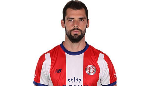 Andrea Poli'den Antalyaspor'a iyi haber