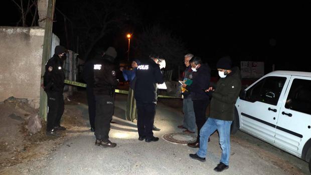 Komşular arası silahlı kavgada kan aktı