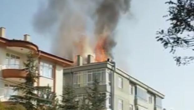 Konya'da yangına müdahale eden 2 itfaiye eri dumandan etkilendi