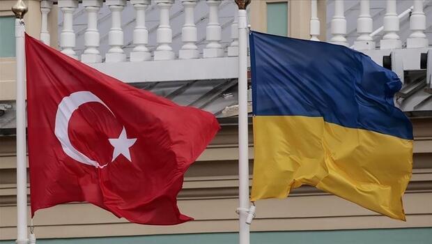 Zelenskiy'in İstanbul ziyaretinde imzalanmıştı! Ukrayna Parlamentosu Türkiye ile askeri anlaşmayı onayladı