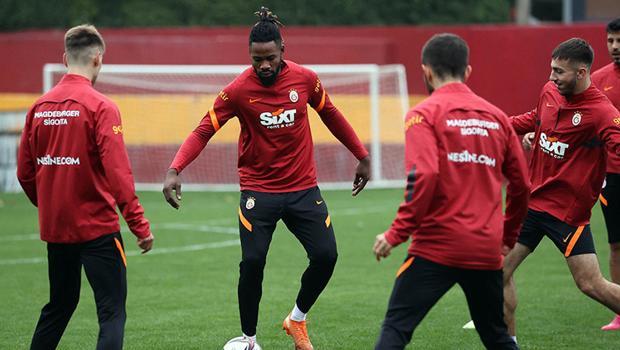 Galatasaray'da milli takımlardan dönen 3 isim takımla çalıştı