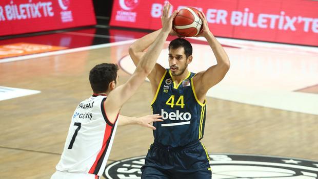 Fenerbahçe Beko, derbide Beşiktaş Icrypex'i yendi