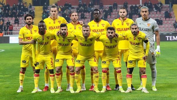 Göztepe puanları deplasmanlarda topluyor