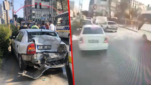 Halk otobüsü kırmızı ışıkta bekleyen araçlara çarptı: 3 yaralı