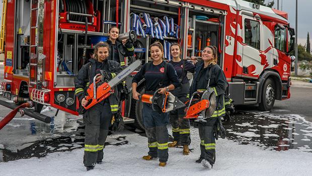 Kadın itfaiyecilerin motivasyonu; hayat kurtarmak