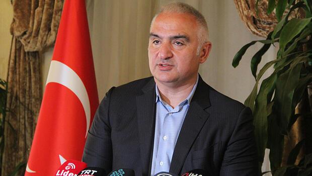 Bakan Ersoy: 2022de Antalyayı daha yoğun bir sezon bekliyor