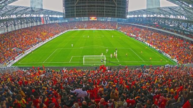 Göztepe Fenerbahçe maçında taraftarıyla coşacak