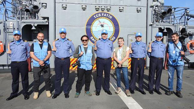 TCG Fatih fırkateyni, BM basın personeli tarafından ziyaret edildi