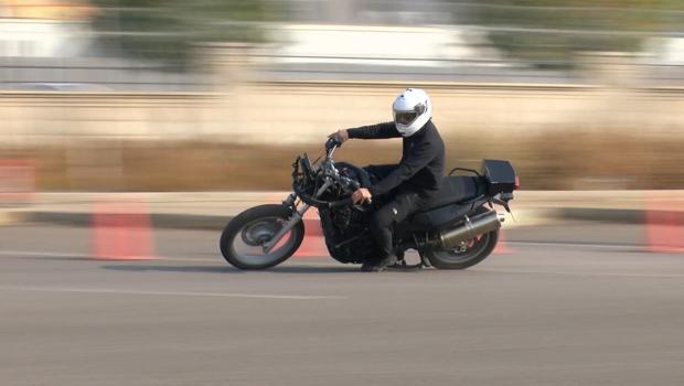 Motosikletli Yunus polislerinin zorlu eğitimini DHA görüntüledi