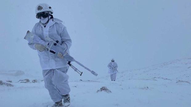 Son dakika... Eren Kış-10 Çemçe-Madur Şehit Jandarma Yüzbaşı Ferhat Çiftçi Operasyonu başlatıldı