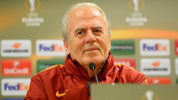 Mustafa Denizli'nin duygusal maçı