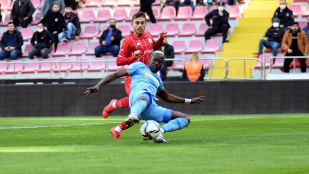 Kayserispor - Antalyaspor maçından fotoğraflar...