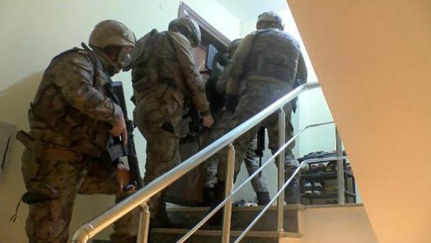 Esenyurt'ta helikopter destekli uyuşturucu operasyonu!