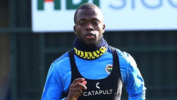 Fenerbahçe'de Enner Valencia müjdesi! Sahada topla çalışmalara başladı...