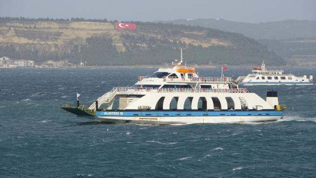 Gökçeada ve Bozcaada seferlerine fırtına engeli