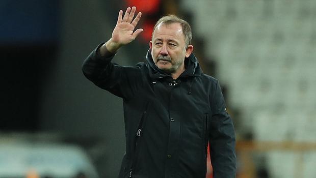 Vodafone Park'ta Sergen Yalçın sesleri