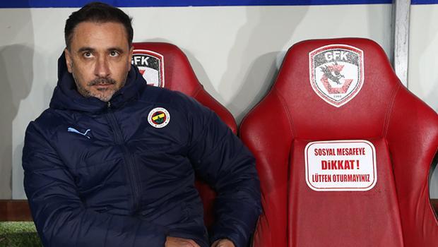 Fenerbahçe'de Vitor Pereira'dan istifa sorusuna yanıt! 'Burada, gazetecilerle...'