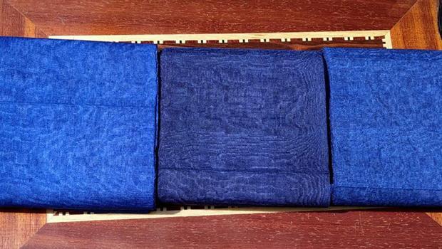 Emine Erdoğan giydi, 'şal şepik' kumaşına ilgi arttı