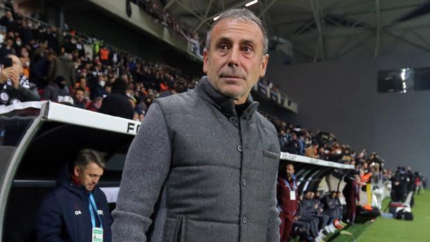 Trabzonspor'da Abdullah Avcı'dan transfer açıklaması