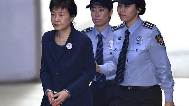Güney Kore'nin eski devlet başkanı Park Geun-hye affedildi