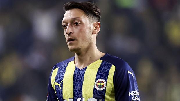 Son Dakika: Fenerbahçe'de Mesut Özil isyan etti! "Hadi beyler..."